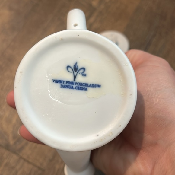 Vintage Ceramic Watering Can Flower Collectable venky fine porcelain dehua china - Picture 5 of 9